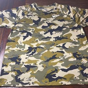 Men’s Nike Camo T-shirt (0144)
